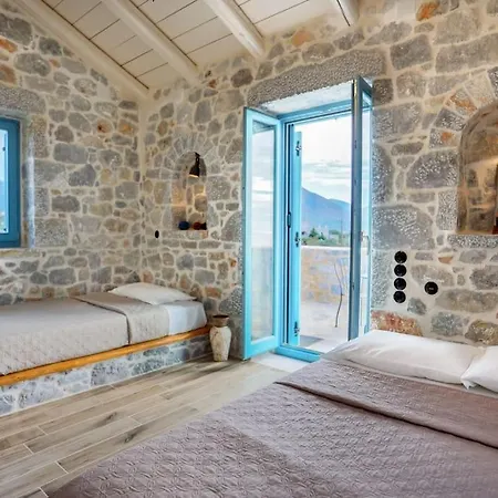 Villa Elemani